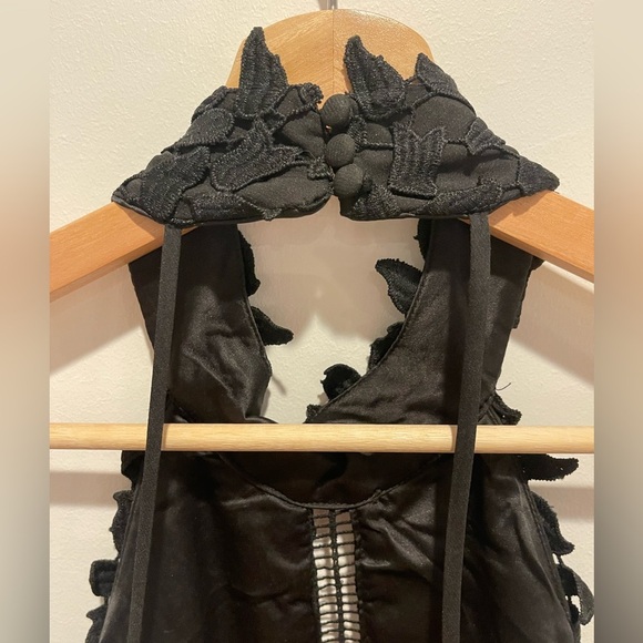 BARDOT Gemma Halter Floral Leaf Black Lace Bodycon Midi Dress Size 6 S - Picture 6 of 13